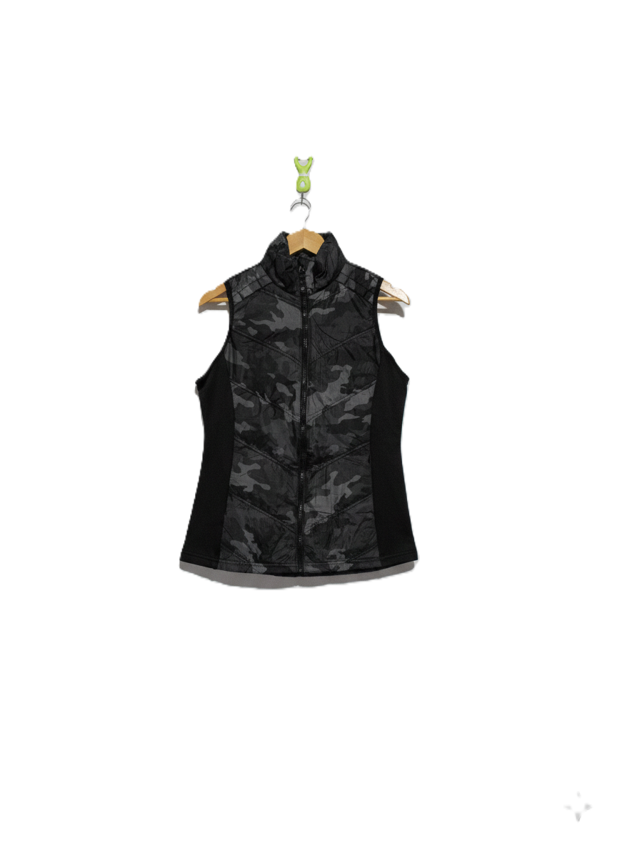 AVIA|M|BUST 18|BLACK CAMOUFLAGE QUILTED PERFORMANCE VEST