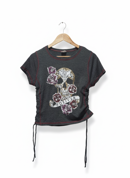 No Boundaries Y2K Skull Tee