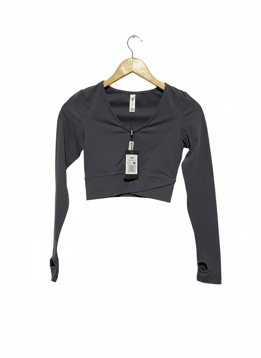 STAX |S| BUST 14| SLEEK CHARCOAL V-NECK LONG SLEEVE ACTIVE CROP TOP