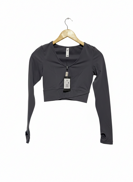STAX |S| BUST 14| SLEEK CHARCOAL V-NECK LONG SLEEVE ACTIVE CROP TOP