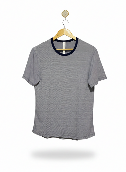 LULULEMON |M| BUST 20| Classic fit, crew neck with contrasting ribbing, short sleeves