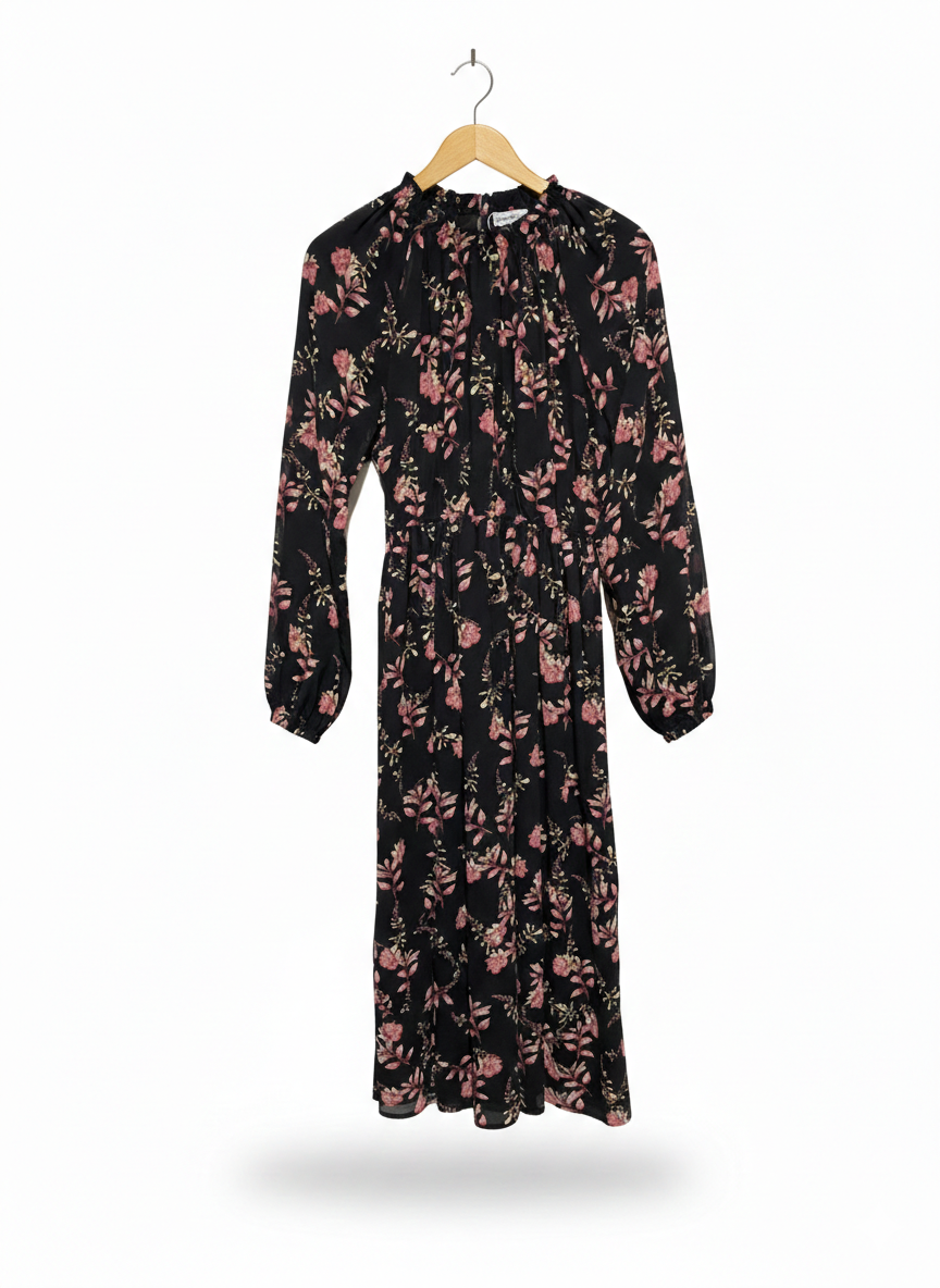DREAM HOUSE |L|  BUST 18| C3| BLACK HIGH-NECK FLORAL MAXI DRESS WITH WAIST DEFINITION