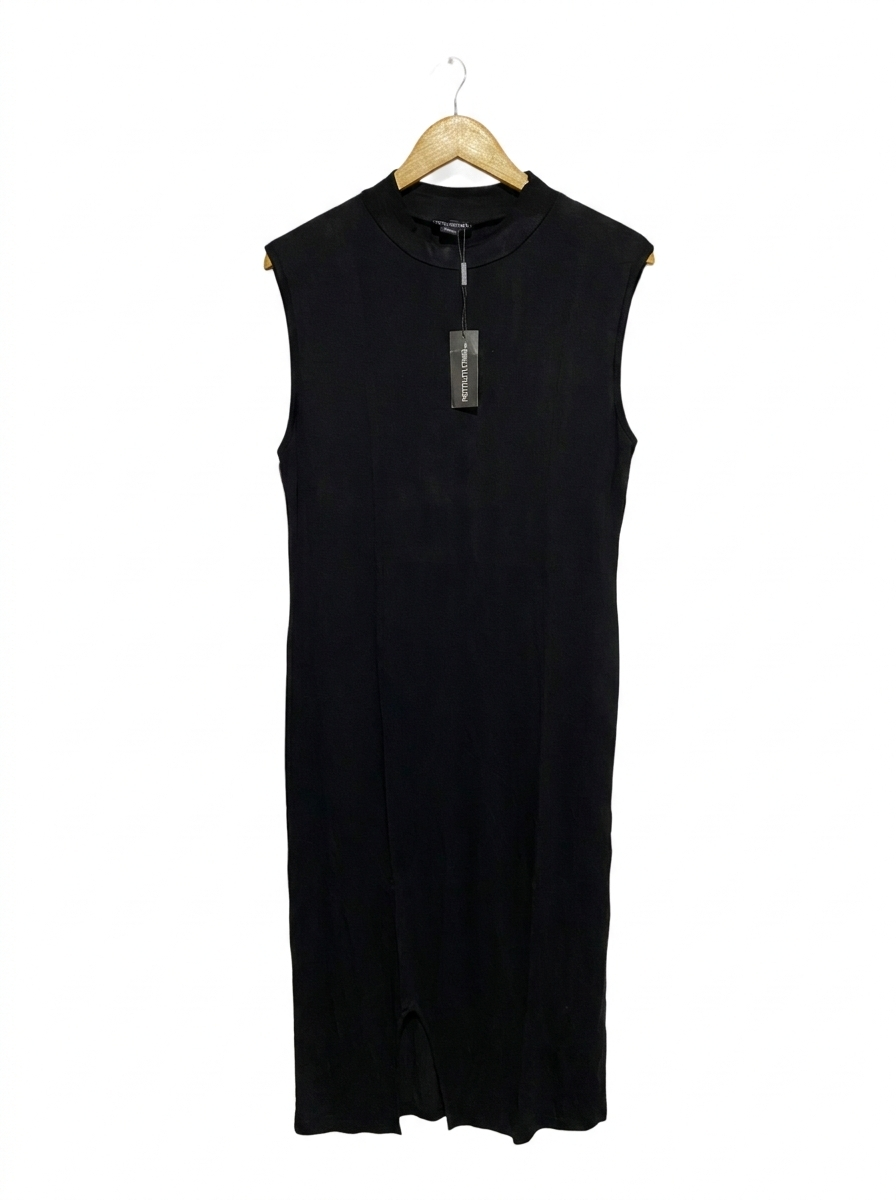 PRETTYLITTLETHING |L| BUST 18| C5| BLACK SLEEVELESS HIGH NECK MAXI DRESS