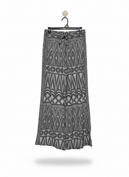 H&M |L| WAIST 30| WOMEN’S BLACK AND WHITE GEOMETRIC PRINT PALAZZO PANTS - BOHO WIDE-LEG TROUSERS WITH TASSEL DETAIL