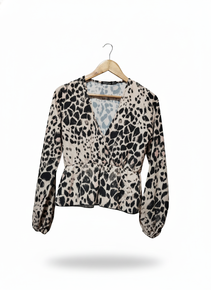 BOOHOO  Pleated Leopard Print V-neck Faux Wrap Crop Top Long Sleeve Blouse