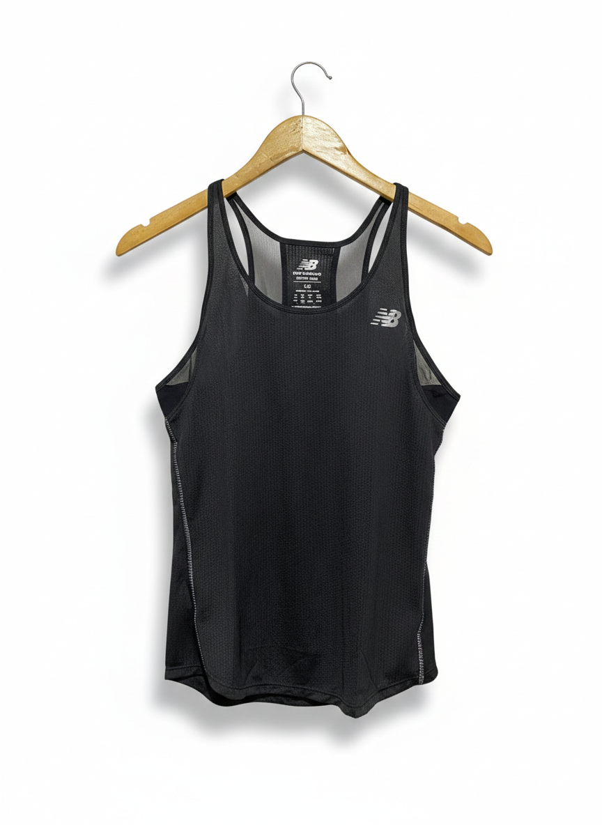 NEW BALANCE |XS| BUST 15| LIGHTWEIGHT AND BREATHABLE BLACK PERFORMANCE RUNNING SINGLET
