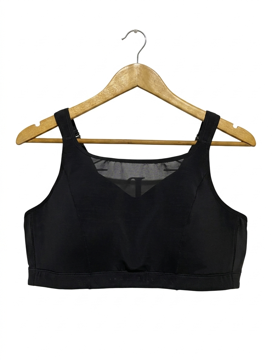 POP FLEX |XL| BUST 17| B26| BLACK PERFORMANCE SPORTS BRA WITH V-SHAPED MESH INSERT