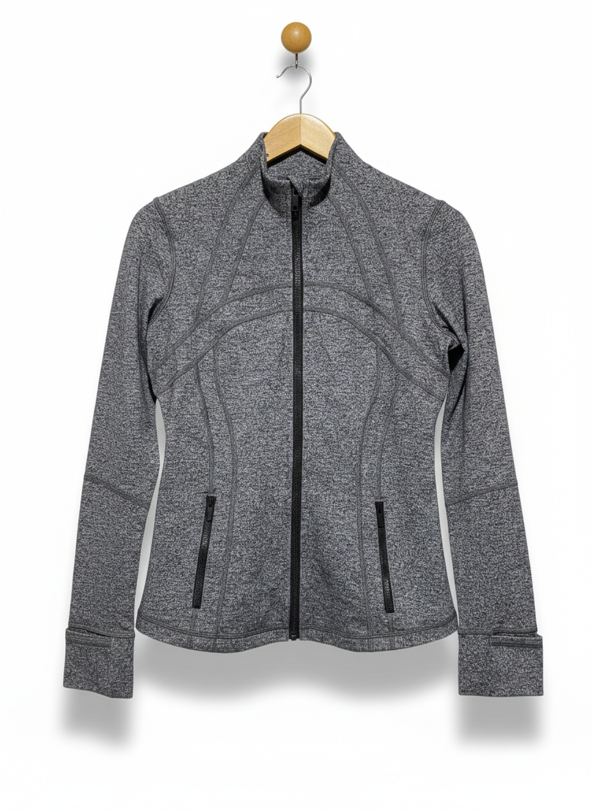 LULULEMON |M| BUST 17| fitting, full zip, stand collar, and hip length Define Jacket