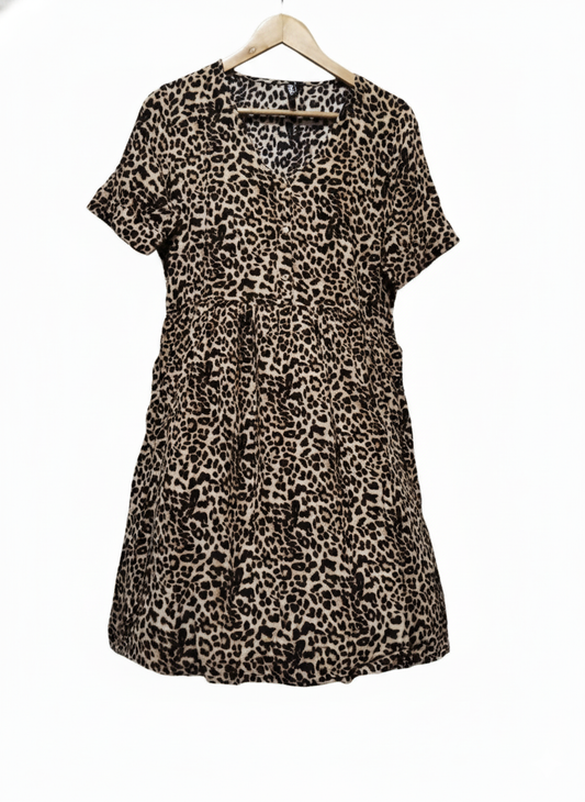 PIECES Leopard Print Short-Sleeve Dress