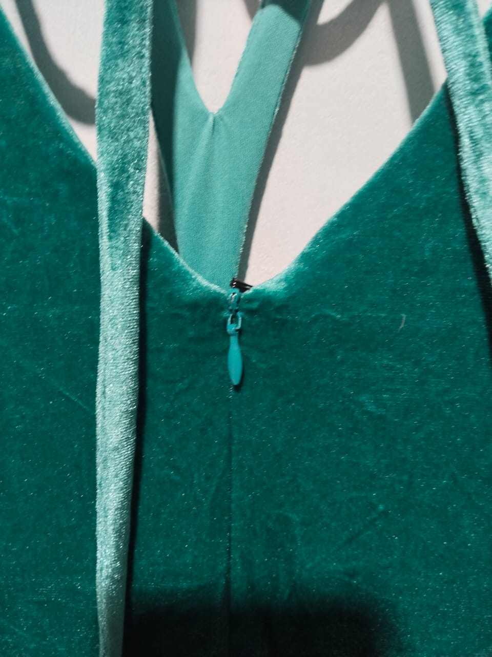 BBX BRAND|XS/S|BUST 16.5|GREEN VELVET CUT-OUT LACE-UP MAXI DRESS