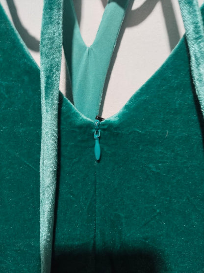 BBX BRAND|XS/S|BUST 16.5|GREEN VELVET CUT-OUT LACE-UP MAXI DRESS