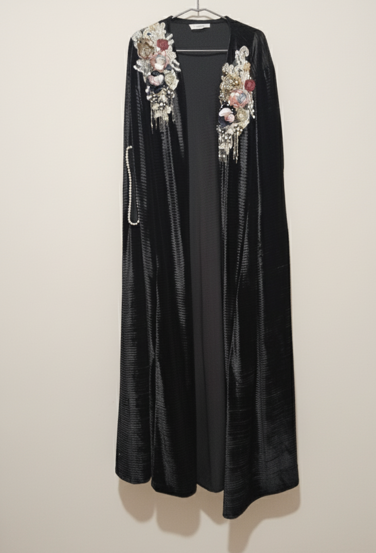 Shimmering Black Sparkle Gown | Sequin-Embellished Long Dress W-43 / L-56