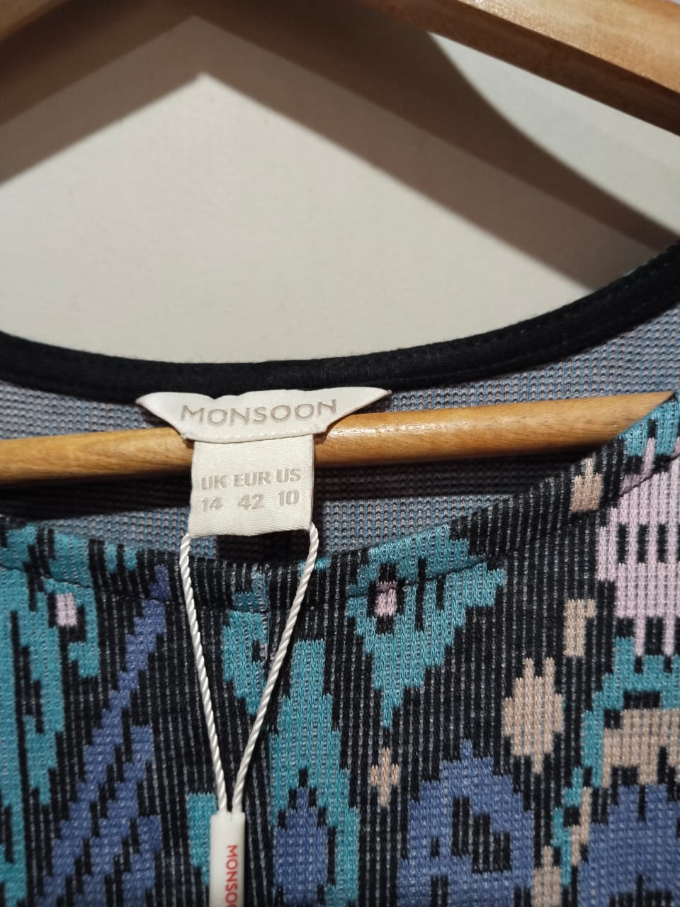 Monsoon Jenna Jacquard Everyday Fit & Flare Spring Dress  BNWT Stretchy W-18 / L-37