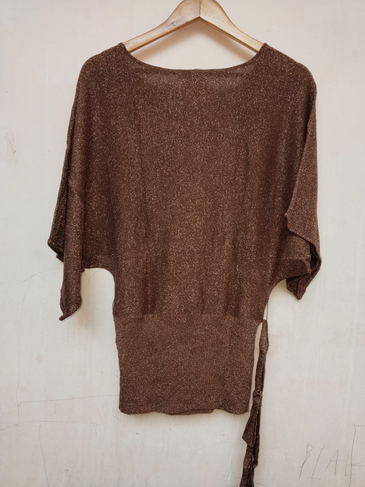 Glam Look: APT 9 Dolman Sleeve Sparkle/Shimmer Top L-28