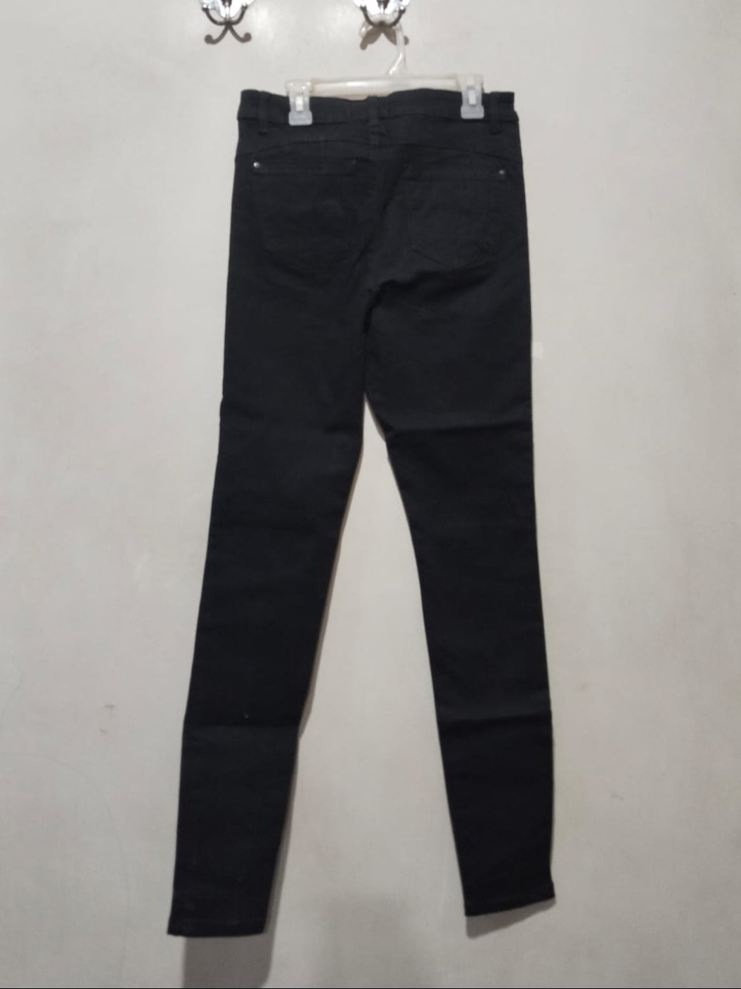 Women's Denim Co. Solid Black Slim-Fit Jeans W-28 / L-39