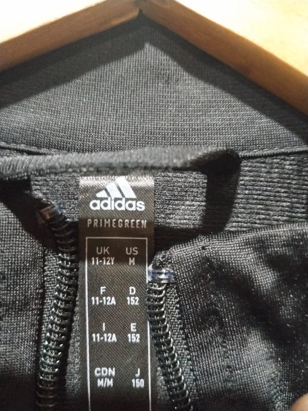 Adidas PRIMEGREEN ESSENTIALS SMALL LOGO JACKET W-17 / L-23