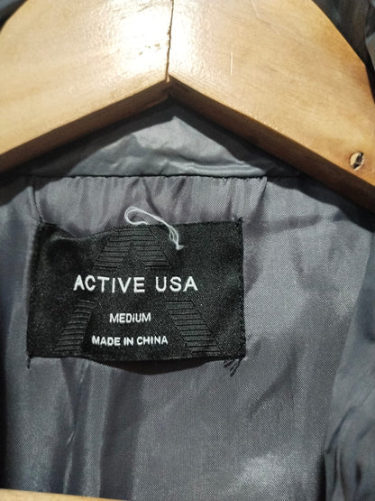 Women’s Active USA Lightweight Puffer Zip Front Black Jacket W-19 / L-22