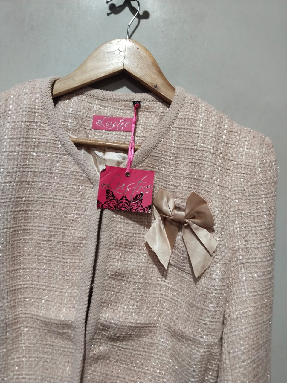 Lustre Beige Mottled Jacket with Bow W-20 /L-18