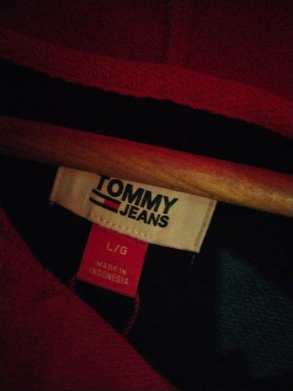 Women's Tommy Life Sweatshirt Hoodie W-22.5 / L-34