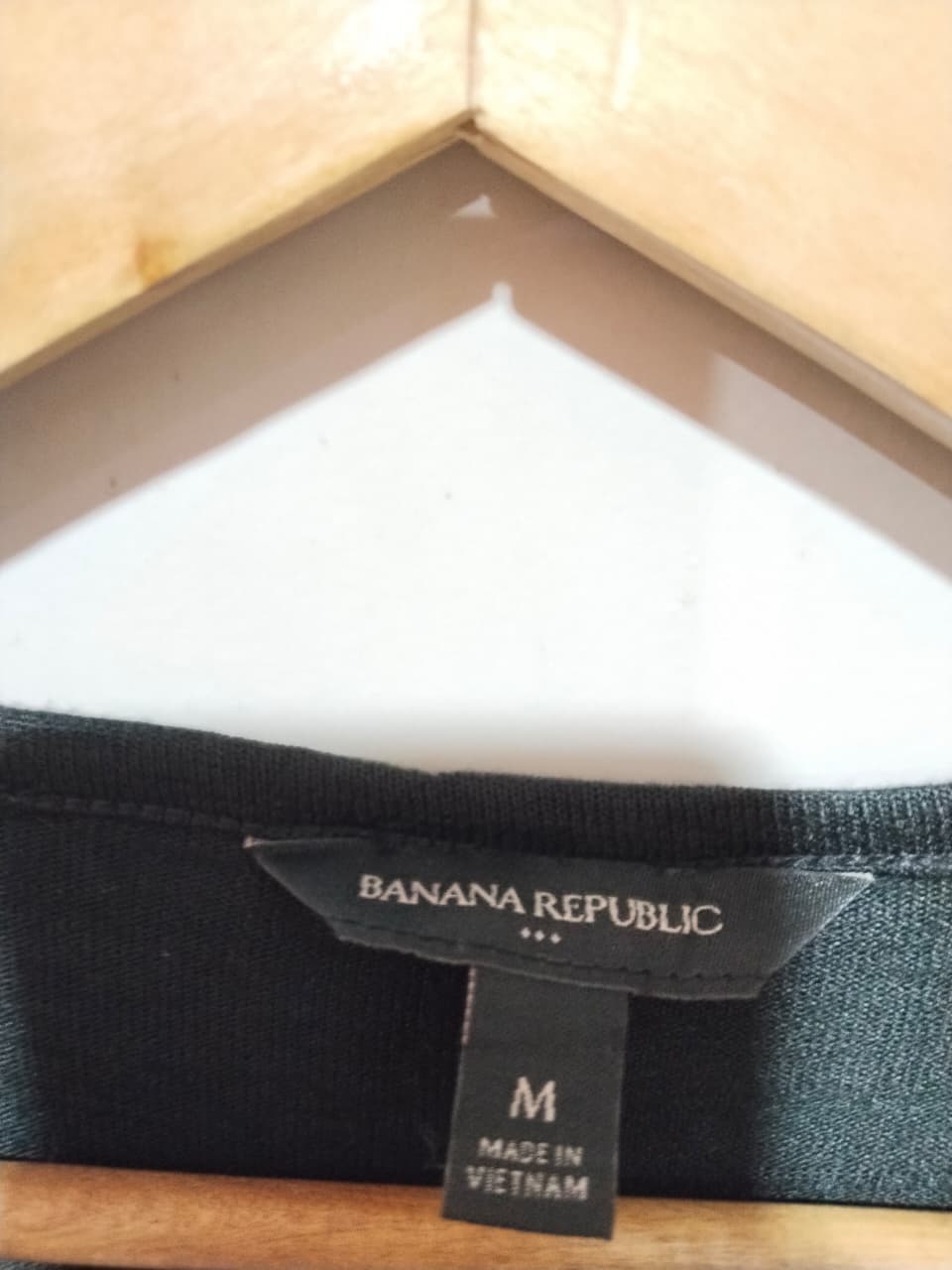Banana Republic Size M Black Tank Top