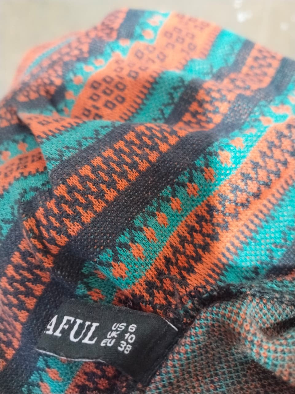 ZAFUL Women's Tribal Ethnic Graphic Cropped Knitwear Bohemian Long Sleeve Pullover Sweater Boho Drop Shoulder Knitted Top