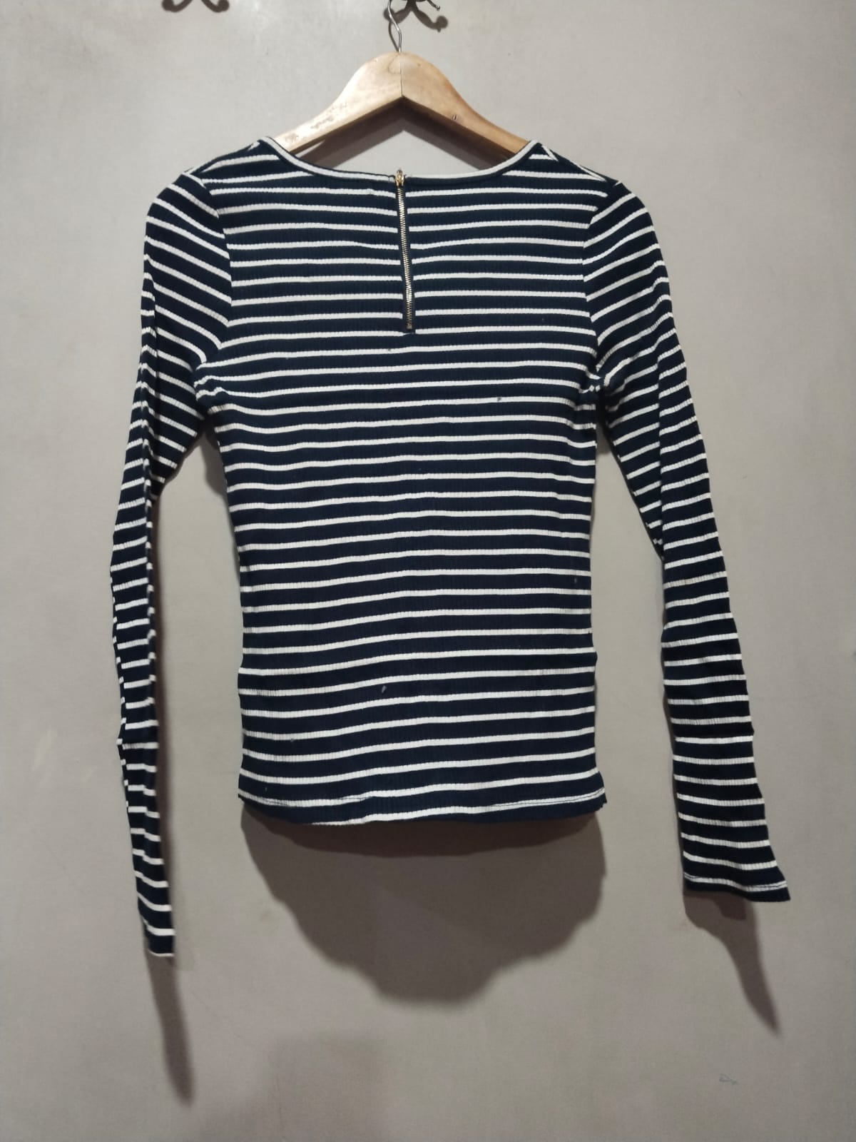 KELREBEC Ribbed Striped Casual Full Sleeves Round Neck Women