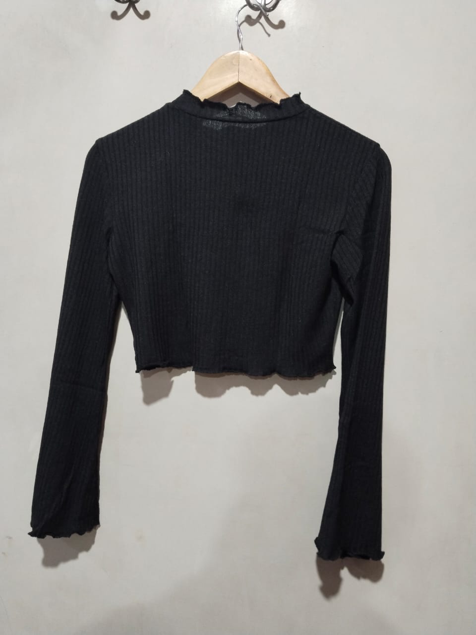 SHEIN Black Ribbed Knit Crop Top Bell Sleeves Ruffled Mock Neck