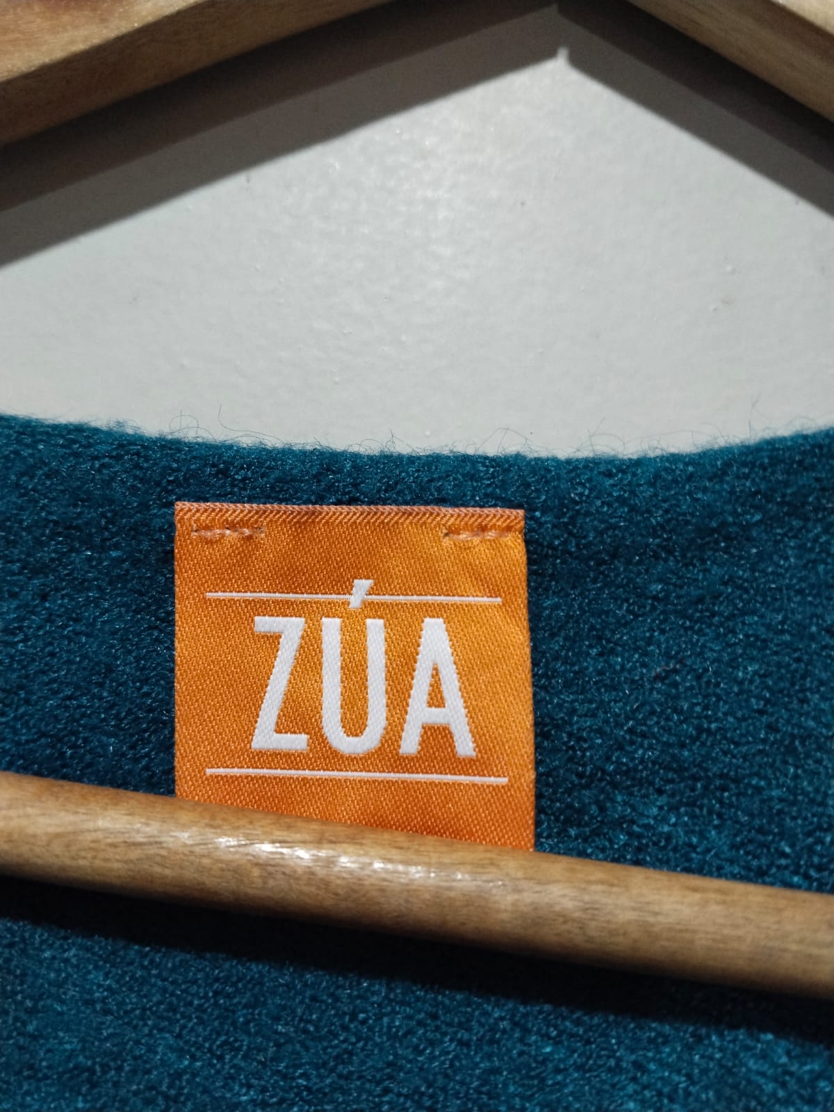 ZU Faina cropped V-neck cardigan.