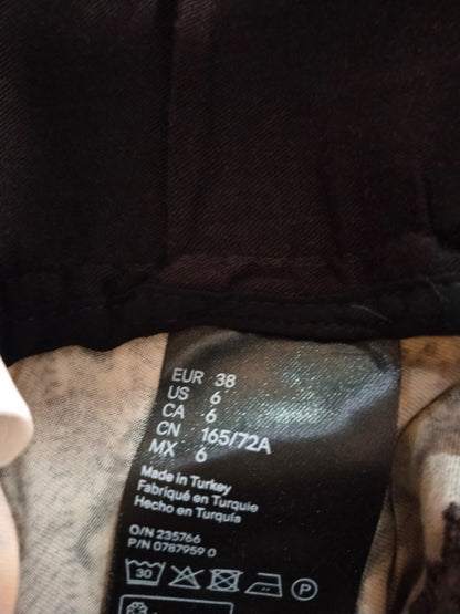 H&M Creamy Black Airy Pants