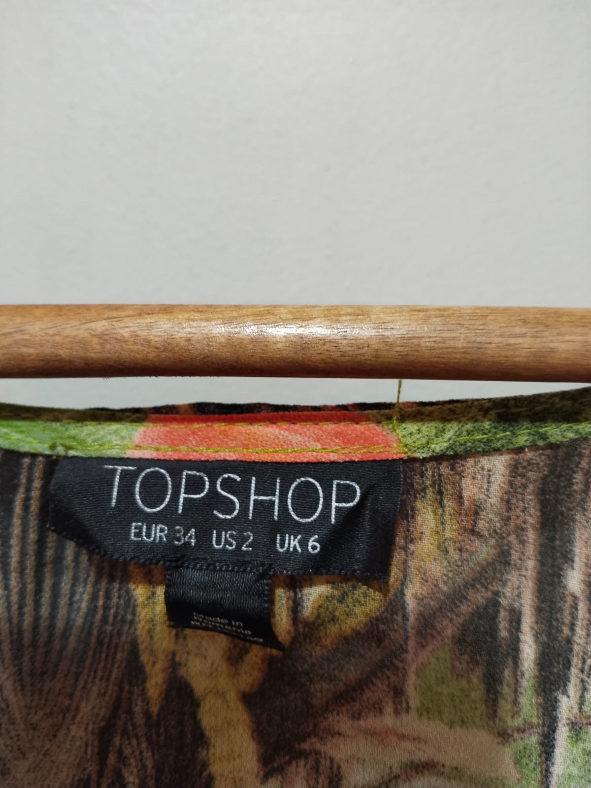 TOPSHOP Floral Print Kimono