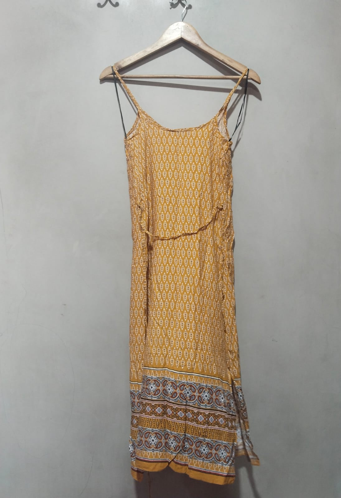 PRIMARK FLOWY MUSTARD SUMMER DRESS