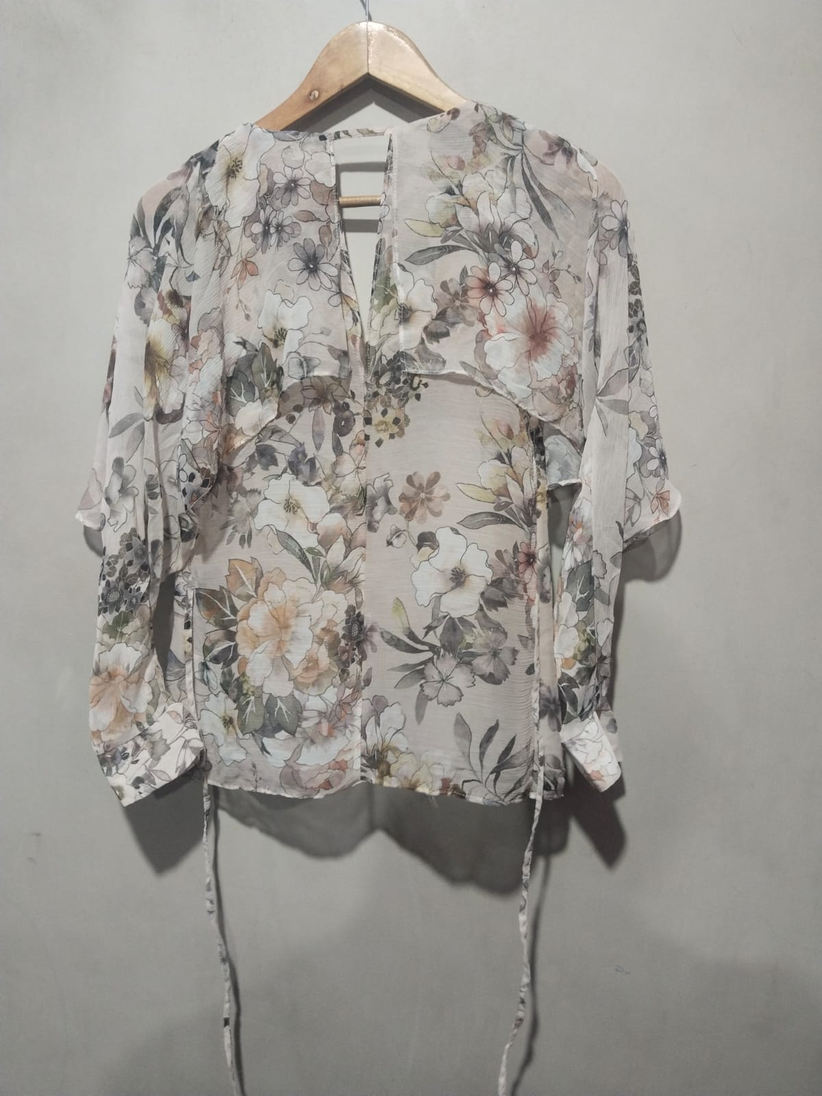 River Island Long-Sleeve fForal Blouse