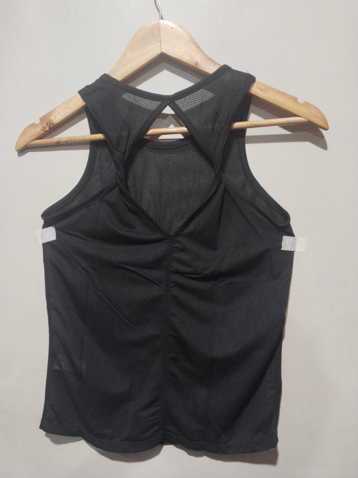 Women's Black Mesh Panel Workout Tank Top