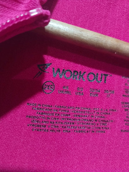 Performance Gym Wear: High-Waisted Leggings & Zip Crop Top