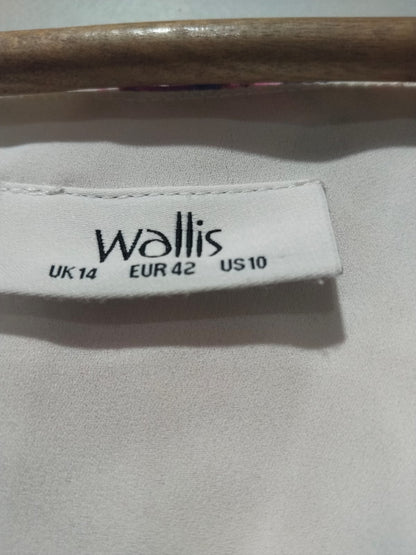 Wallis Magenta Floral Print V-Neck Swing Top