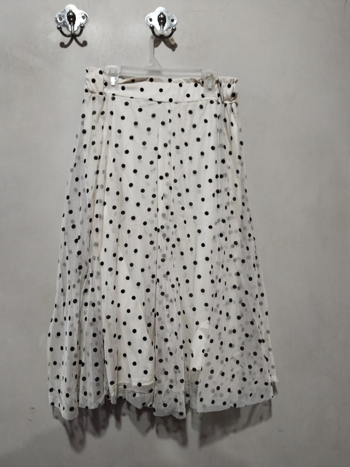 Polka Dot Pleated Flowy Midi Skirt with Elastic Waistband