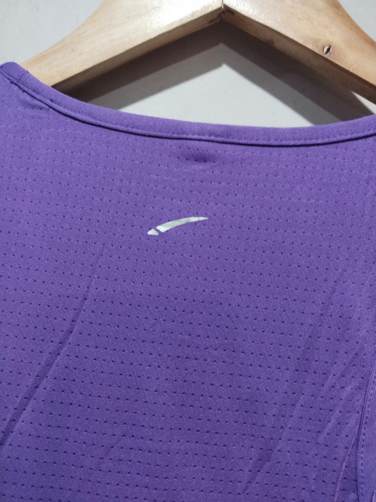 LA Gear Women's Purple Athletic Mesh Tank Top