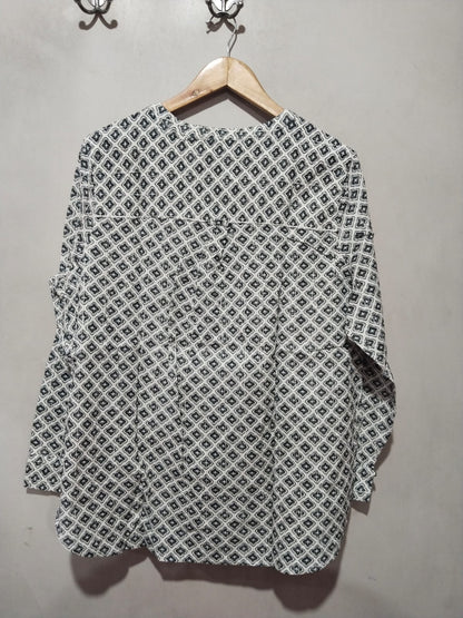 M&S Collection Black & White Geometric Print V-Neck Blouse