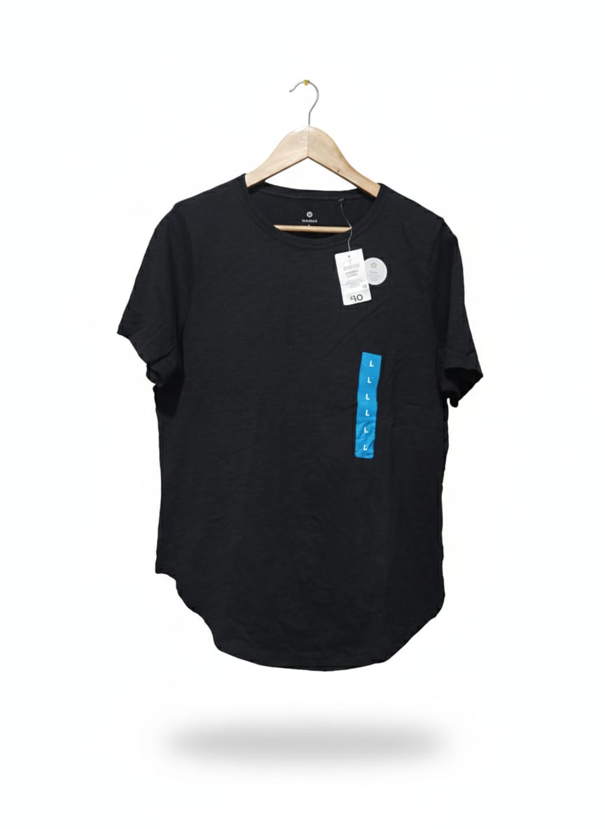 WOMAN |L | Bust 21 | Black |Curved Hem T-shirt