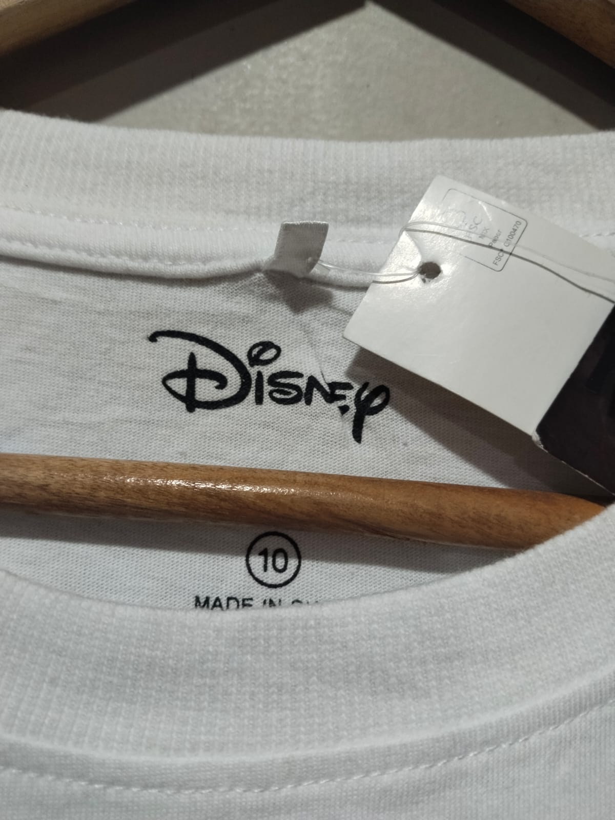 New Disney | M |Bust 20 |White|Sequined T-shirt