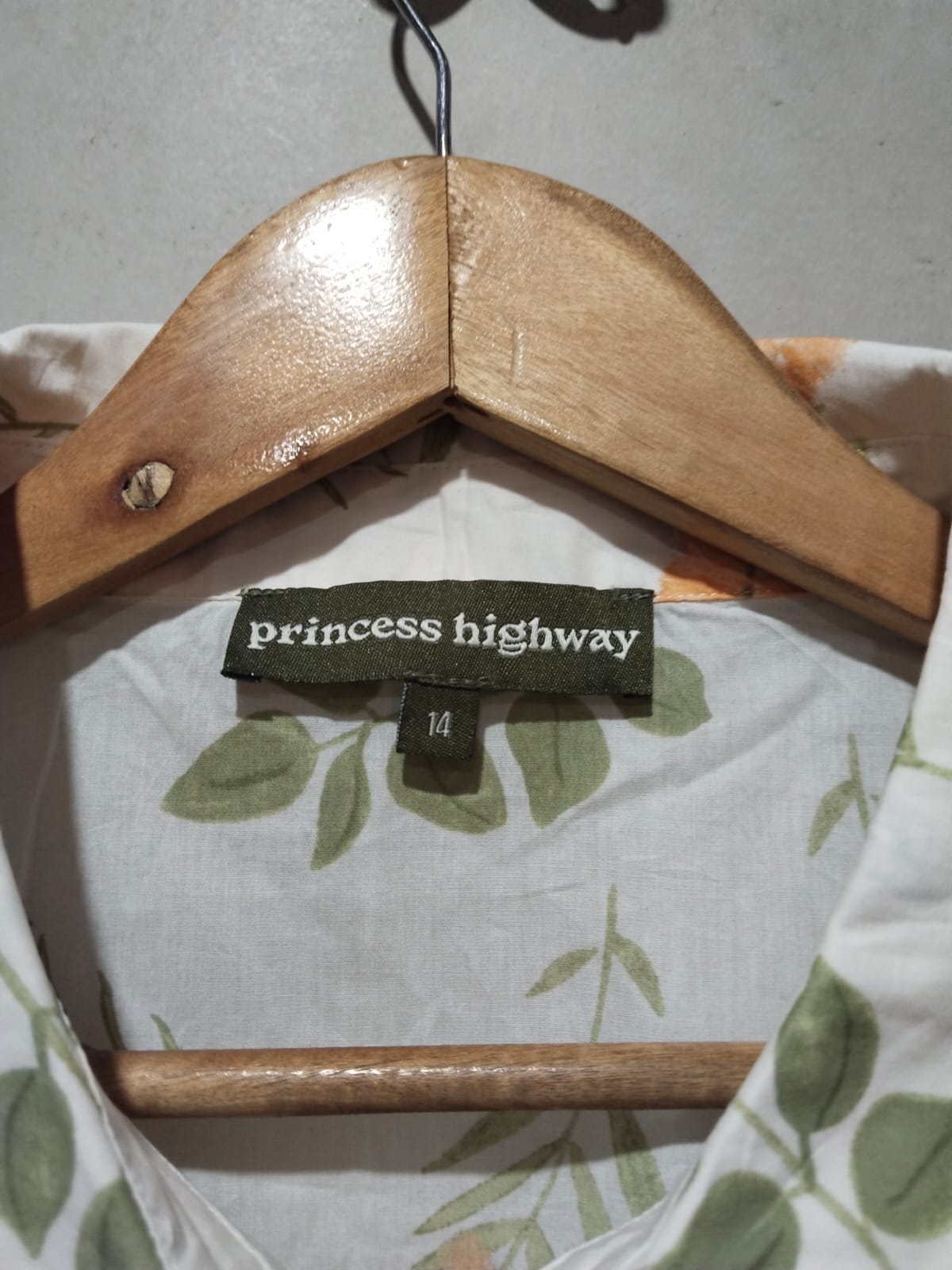 PRINCESS HIGHWAY | L|BUST 22 |Wild Flower Shirt|Cotton
