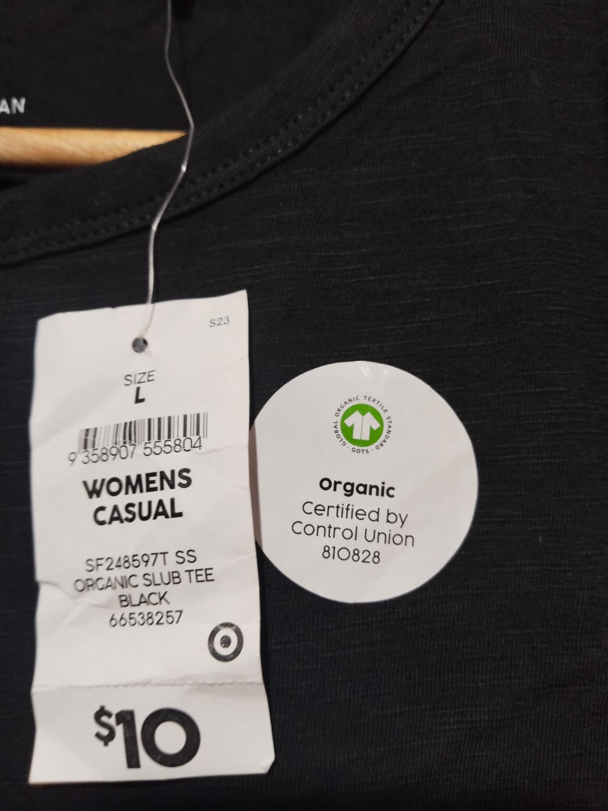 WOMAN |L | Bust 21 | Black |Curved Hem T-shirt