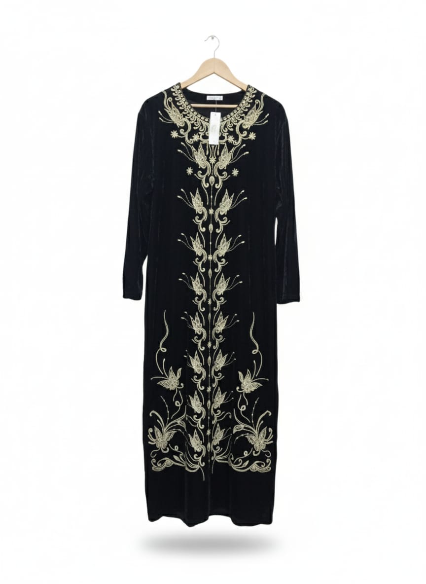 HUANG SHI |XL|Bust 23|Velvet Long Sleeve Abaya with Intricate Gold Embroidery