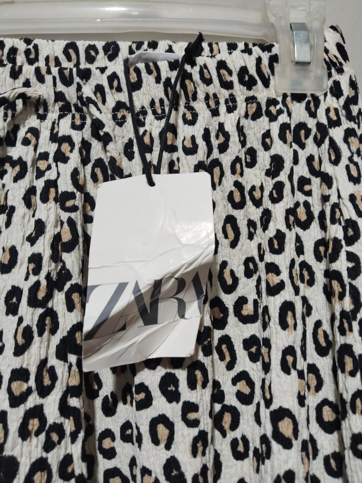 ZARA |M|Waist 24|Leopard Print Wide Leg Trousers