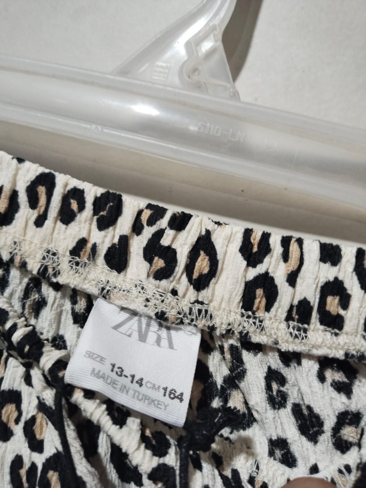 ZARA |M|Waist 24|Leopard Print Wide Leg Trousers