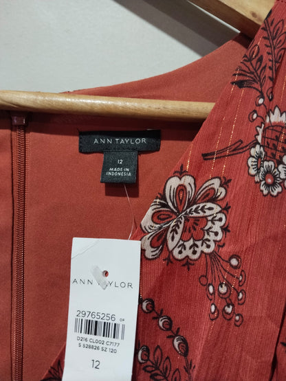 ANN TAYLOR|M/L|BUST 19| C3| Rust Metallic Shimmer Flutter Cap Sleeve Tiered Floral