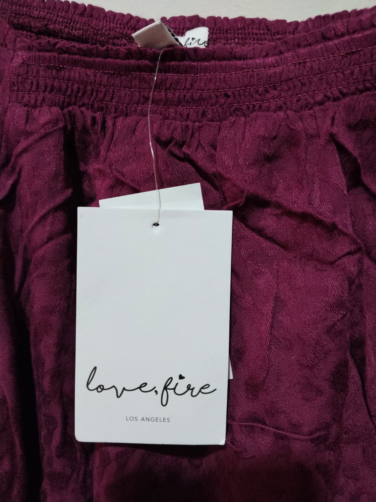 LOVE FIRE|L|BUST 20| Smocked Off The Shoulder Long Sleeve Blouse