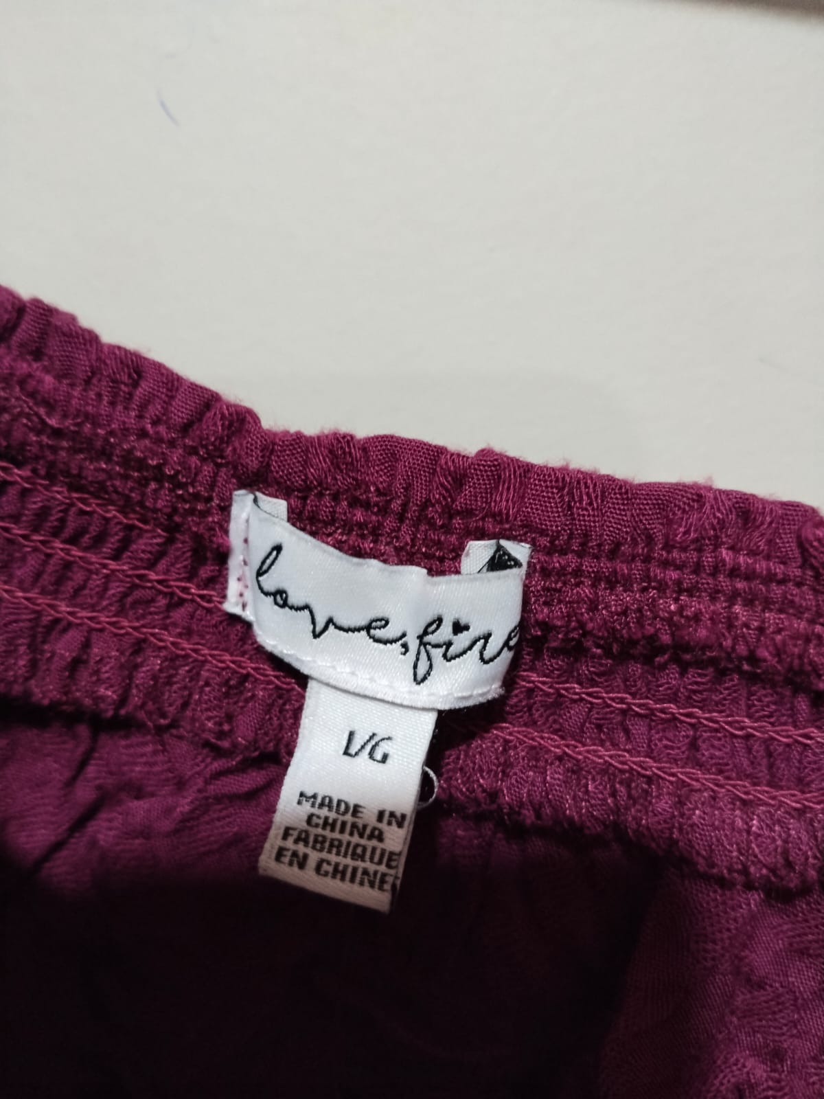 LOVE FIRE|L|BUST 20| Smocked Off The Shoulder Long Sleeve Blouse