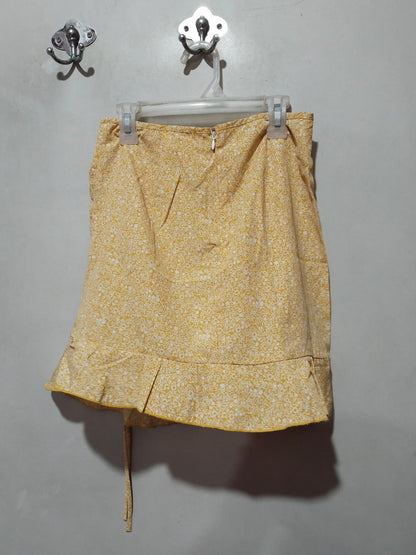 BETTER BE| S|WAIST 27|YELLOW FLORAL RUCHED MINI SKIRT
