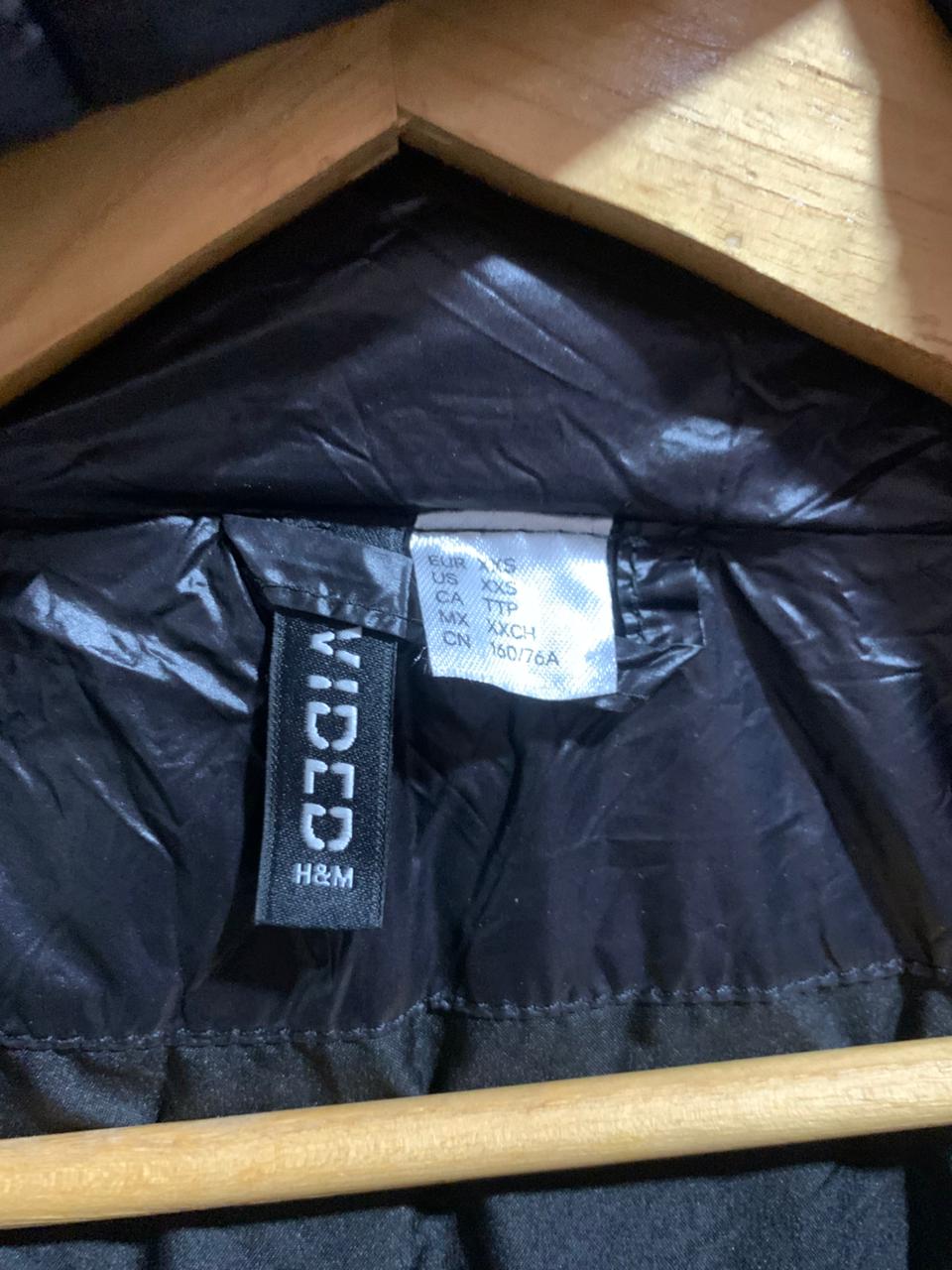 H&M DIVIDED|XS|BUST 22|BLACK SHINY LONGLINE PUFFER COAT